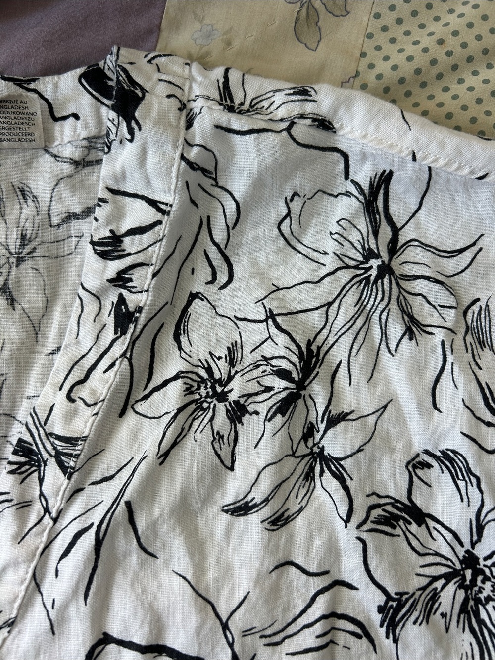 Linen top, black and white, 1x